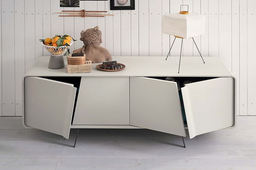 意大利進(jìn)口椅子 藝術(shù)與功能的完美交融